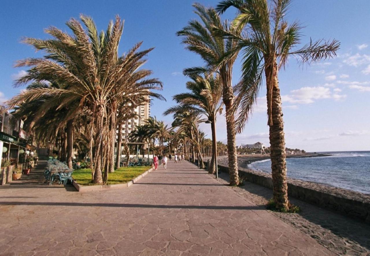 Summer light in Playa de las Americas Exterior foto